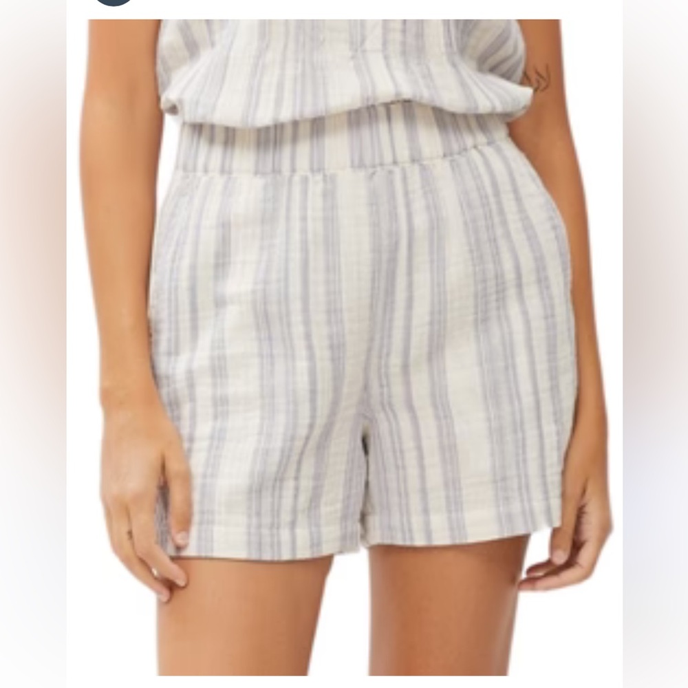 •BÊCOOL•NWT CREAM & GRAY STRIPED HI-RISE GAUZE MATERIAL KNIT SUMMER SHORTS SMALL